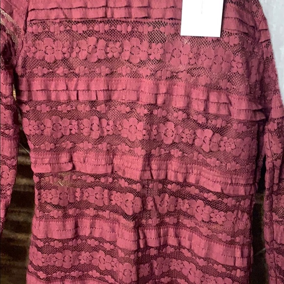 Mesh size small burgundy long sleeve dress - Picture 8 of 13